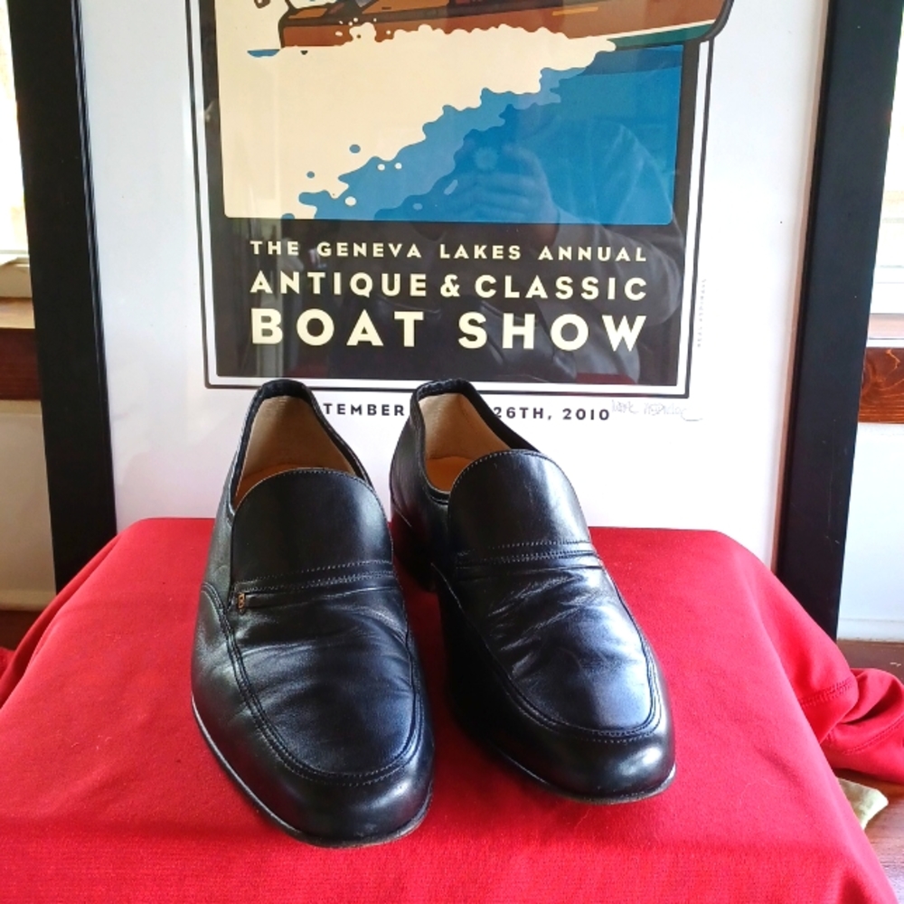 WOMEN'S LEATHER SHOES